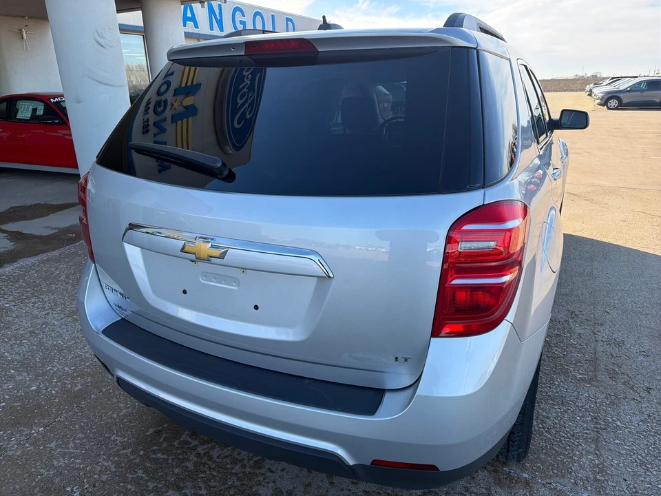 2017 Chevrolet Equinox - Image 8 of 21