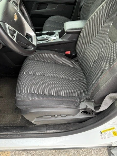 2017 Chevrolet Equinox - Image 7 of 17