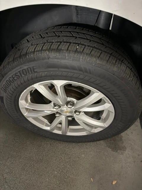 2017 Chevrolet Equinox - Image 13 of 17