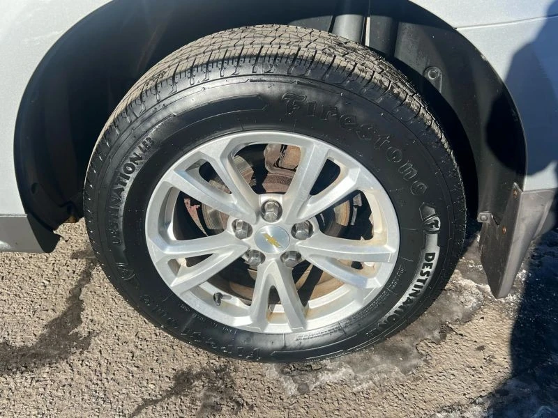 2017 Chevrolet Equinox - Image 11 of 12