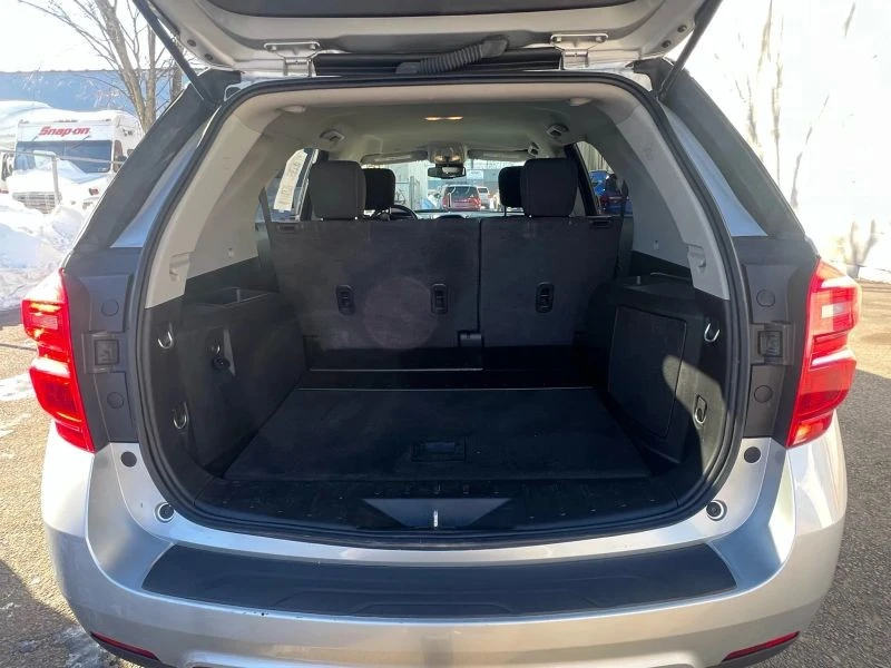 2017 Chevrolet Equinox - Image 10 of 12