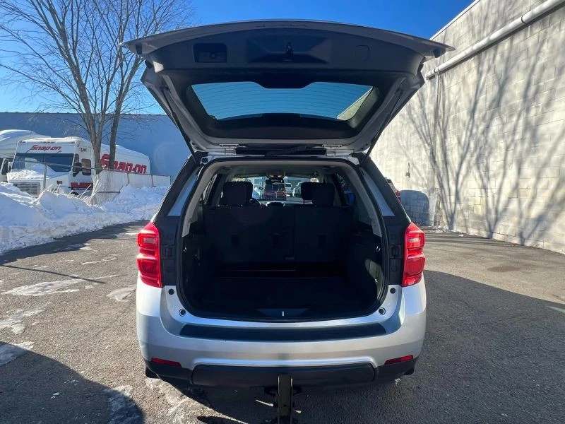 2017 Chevrolet Equinox - Image 9 of 12
