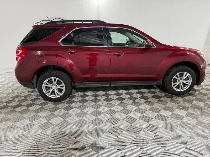 2017 Chevrolet Equinox - Image 8 of 12