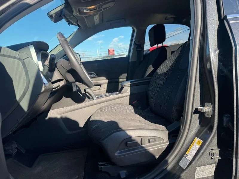 2017 Chevrolet Equinox - Image 9 of 12