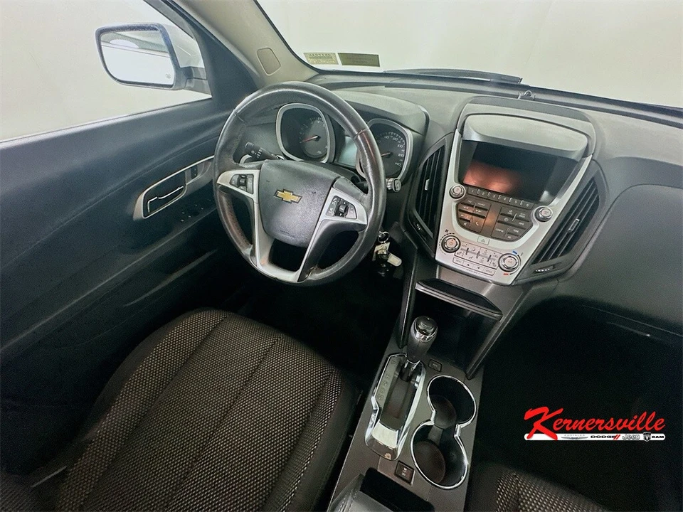 2017 Chevrolet Equinox - Image 9 of 21
