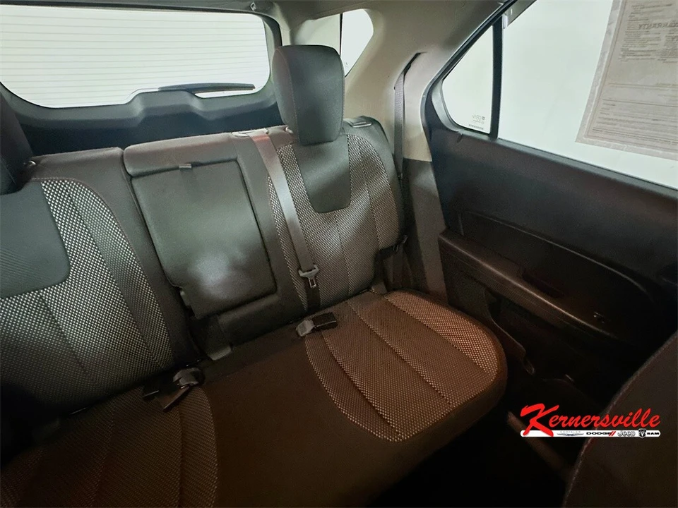 2017 Chevrolet Equinox - Image 14 of 21