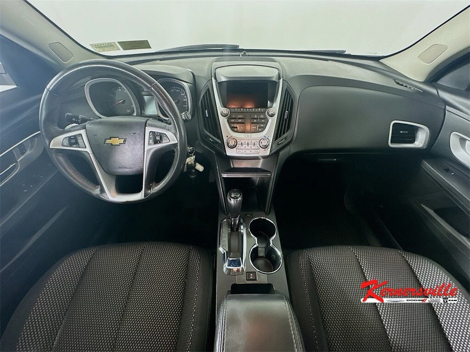 2017 Chevrolet Equinox - Image 10 of 21