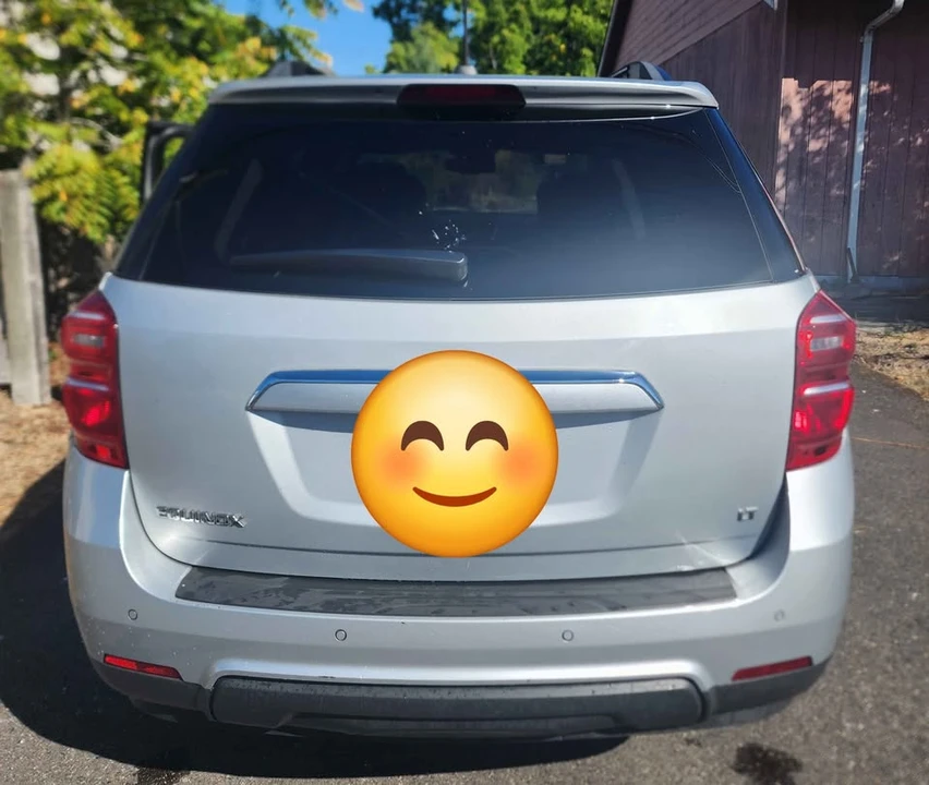 2017 Chevrolet Equinox - Image 2 of 6