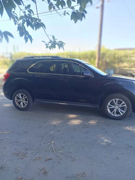 2017 Chevrolet Equinox - Image 4 of 10