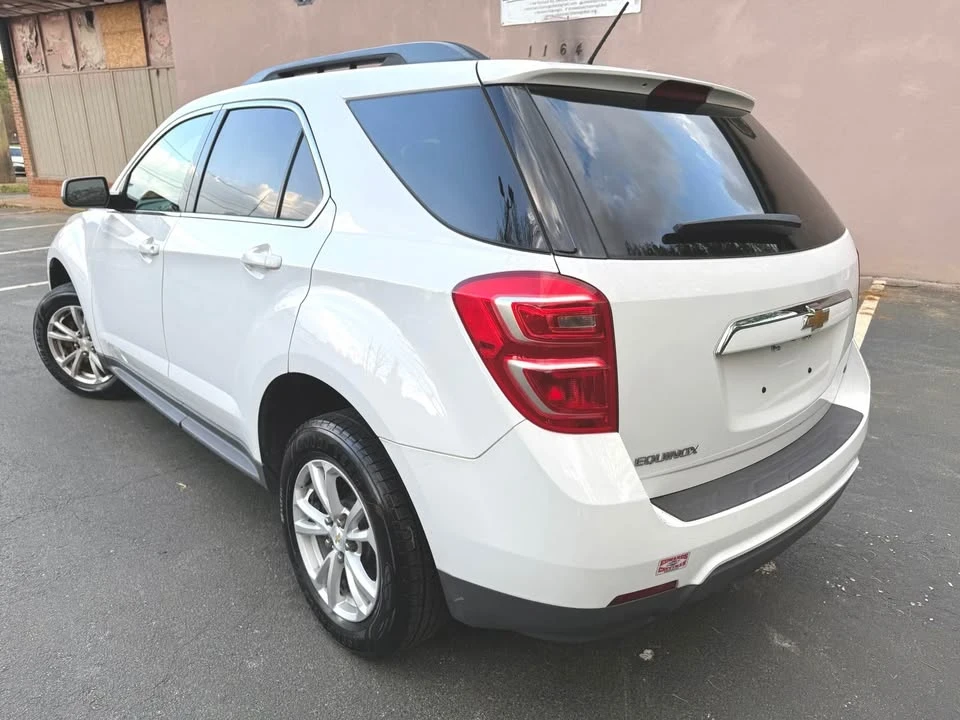 2017 Chevrolet Equinox - Image 5 of 13
