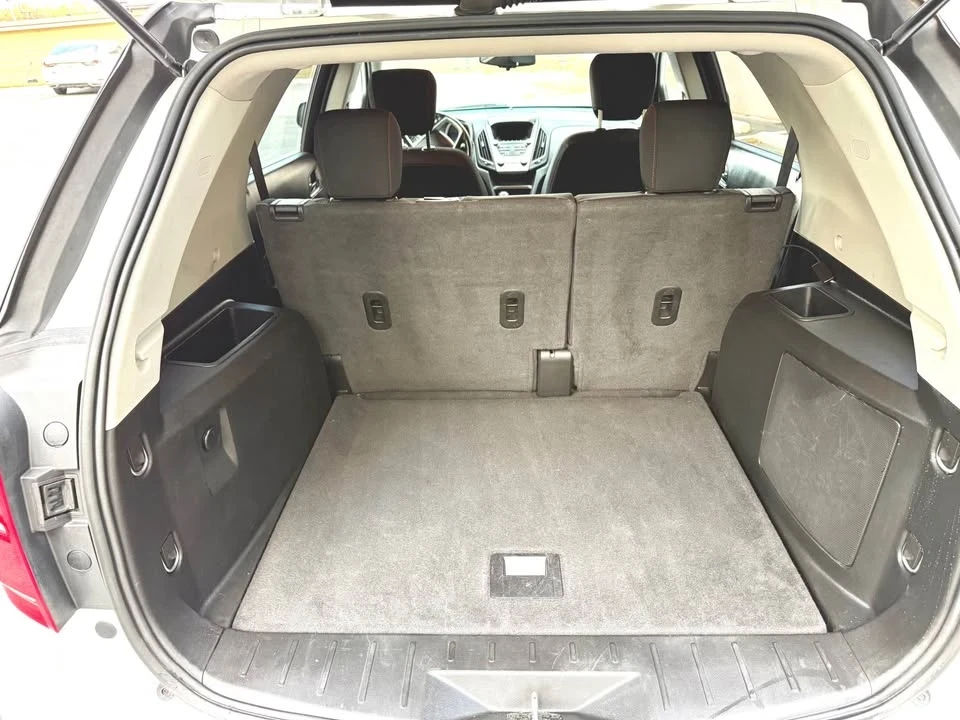 2017 Chevrolet Equinox - Image 10 of 13