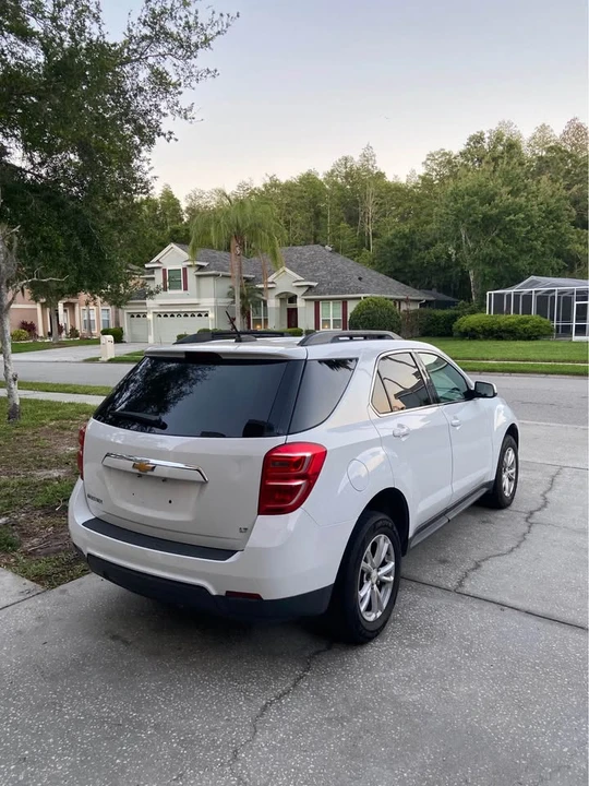 2017 Chevrolet Equinox - Image 3 of 18