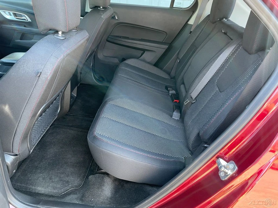 2017 Chevrolet Equinox - Image 18 of 21