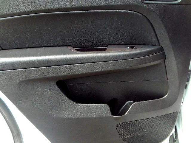 2017 Chevrolet Equinox - Image 15 of 21