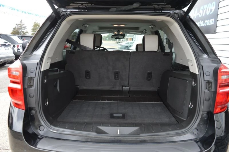 2017 Chevrolet Equinox - Image 9 of 12