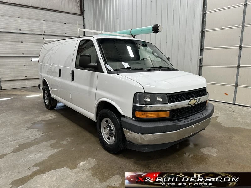 2017 Chevrolet Express - Image 3 of 22