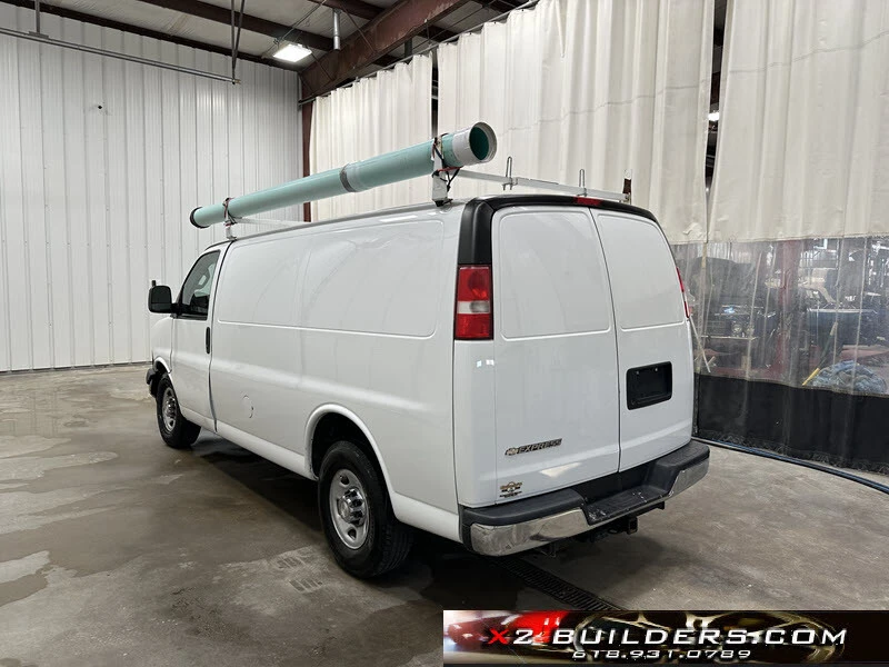 2017 Chevrolet Express - Image 6 of 21