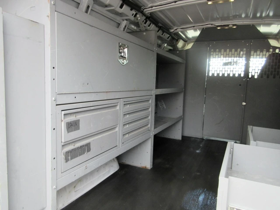 2017 Chevrolet Express - Image 16 of 21