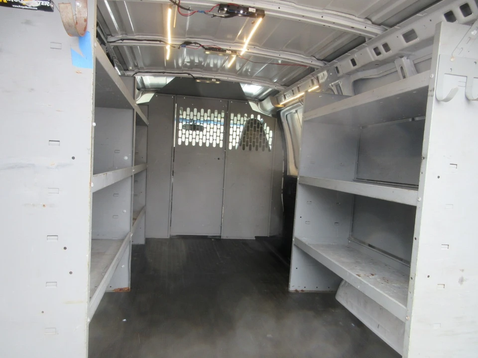 2017 Chevrolet Express - Image 19 of 21