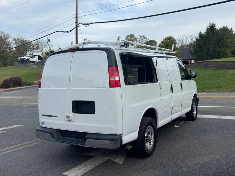 2017 Chevrolet Express - Image 7 of 12