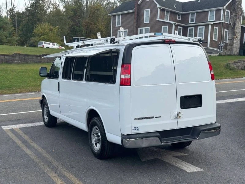 2017 Chevrolet Express - Image 8 of 12