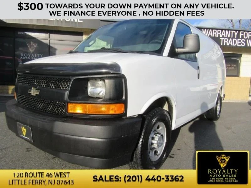 2017 Chevrolet Express - Image 7 of 12