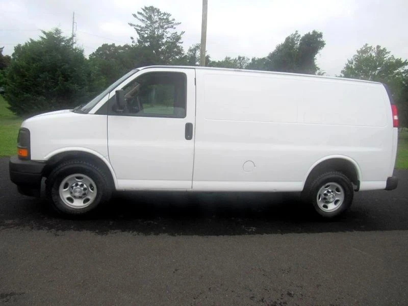 2017 Chevrolet Express - Image 3 of 12