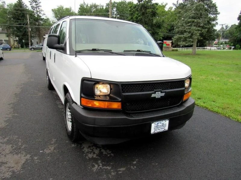 2017 Chevrolet Express - Image 12 of 12