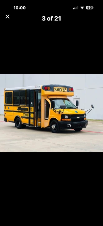 2017 Chevrolet Express - Image 3 of 20