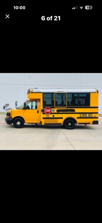 2017 Chevrolet Express - Image 5 of 20