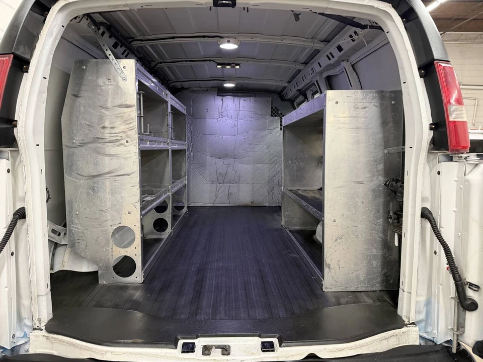2017 Chevrolet Express - Image 9 of 21