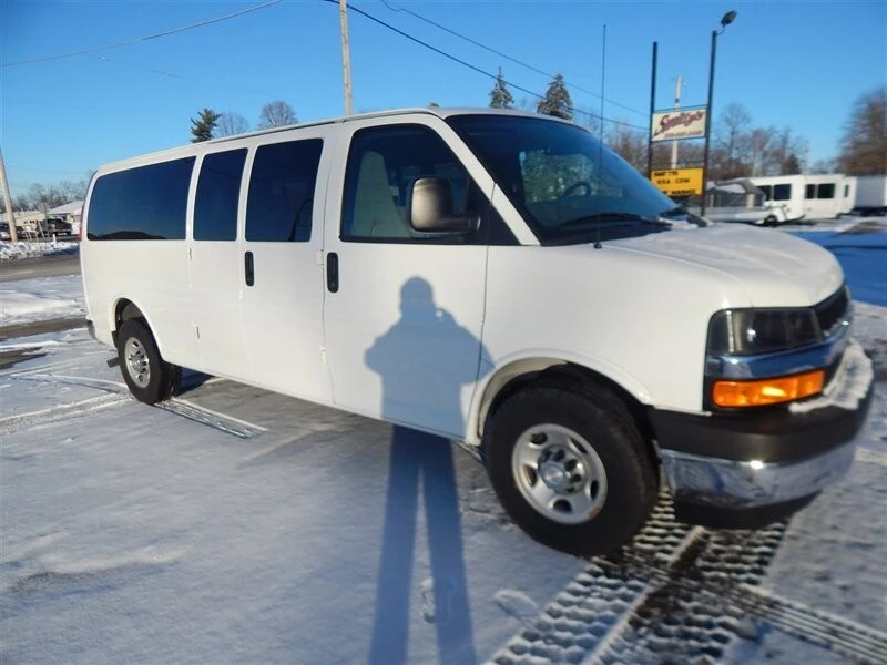 2017 Chevrolet Express - Image 2 of 12