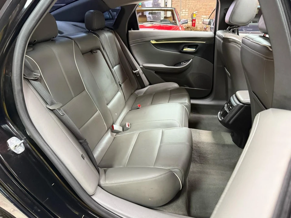 2017 Chevrolet Impala 10th Gen - Image 27 of 31