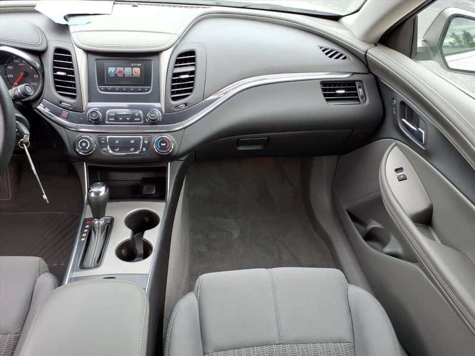 2017 Chevrolet Impala 10th Gen - Image 6 of 12