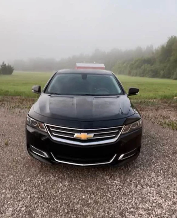 2017 Chevrolet Impala 10th Gen - Image 2 of 9