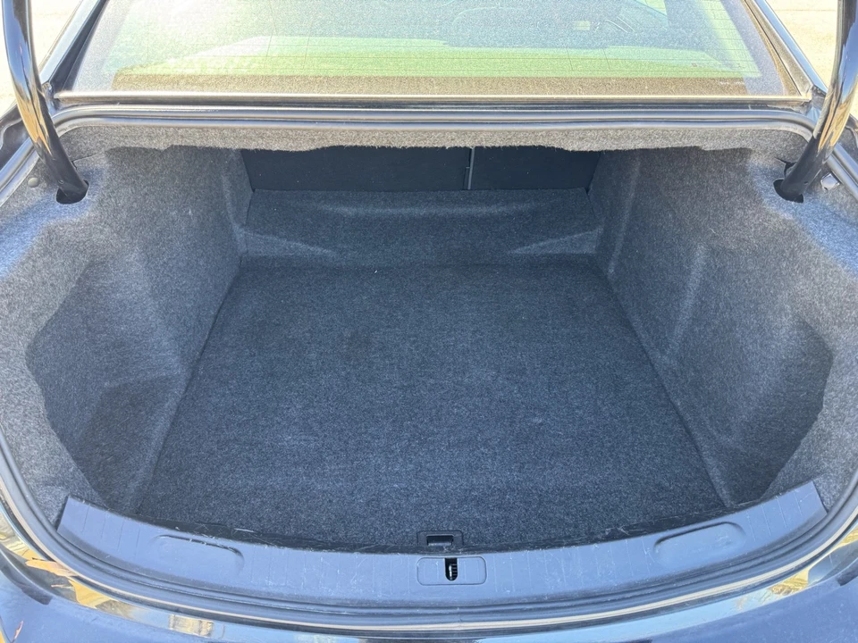 2017 Chevrolet Impala 10th Gen - Image 13 of 15