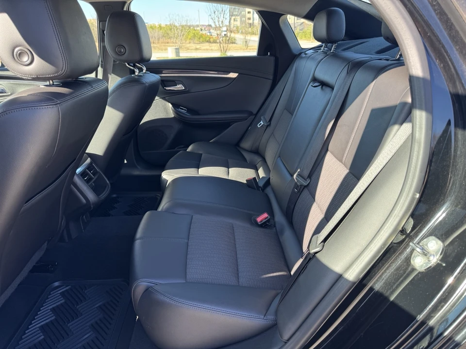 2017 Chevrolet Impala 10th Gen - Image 12 of 15