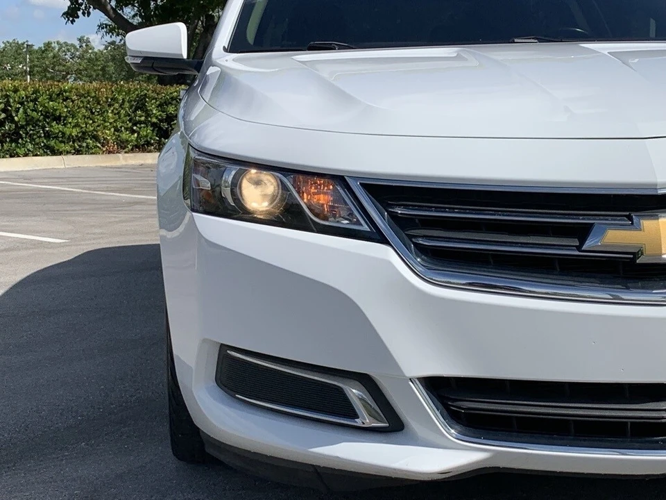 2017 Chevrolet Impala 10th Gen - Image 10 of 12