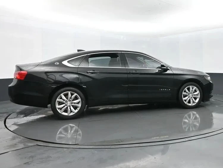 2017 Chevrolet Impala 10th Gen - Image 4 of 12