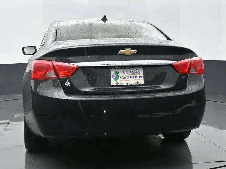 2017 Chevrolet Impala 10th Gen - Image 8 of 12