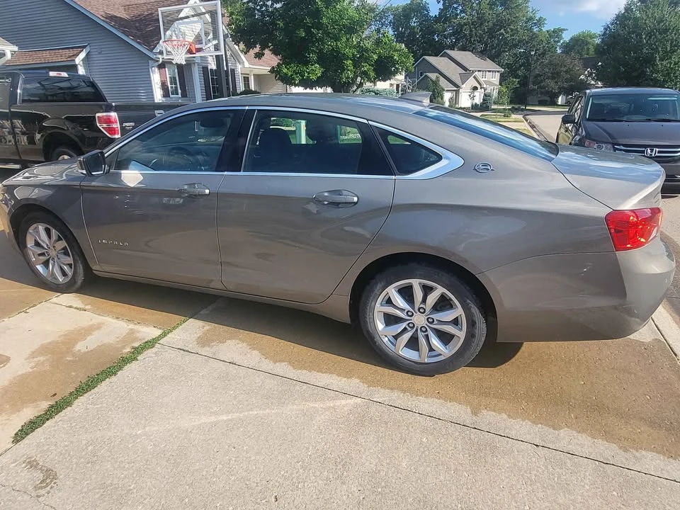 2017 Chevrolet Impala 10th Gen - Image 2 of 15