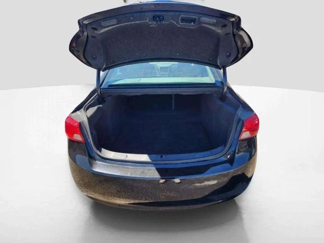 2017 Chevrolet Impala 10th Gen - Image 9 of 21