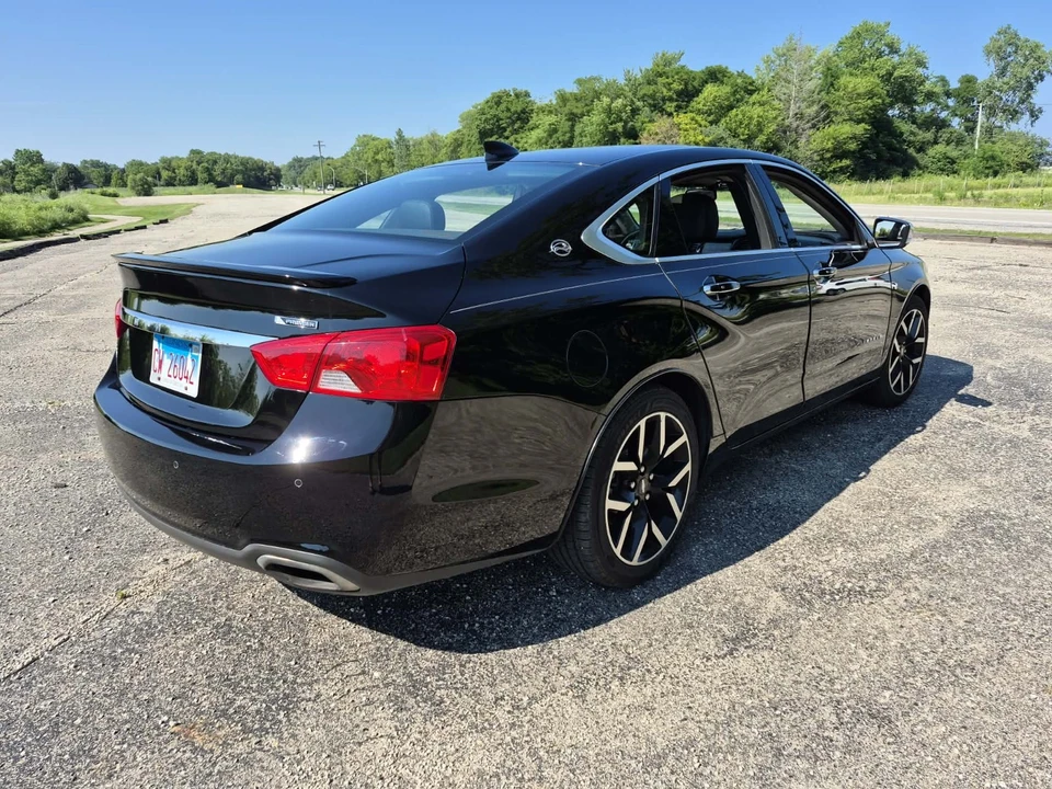 2017 Chevrolet Impala 10th Gen - Image 10 of 23