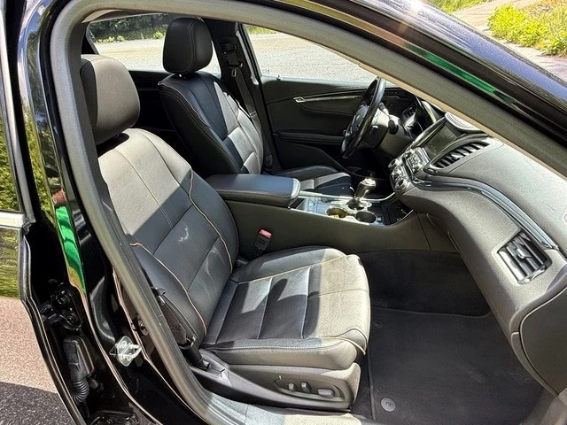 2017 Chevrolet Impala 10th Gen - Image 20 of 31