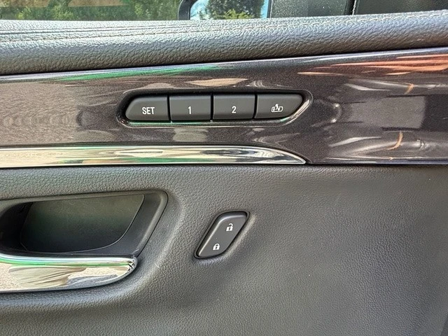 2017 Chevrolet Impala 10th Gen - Image 12 of 31