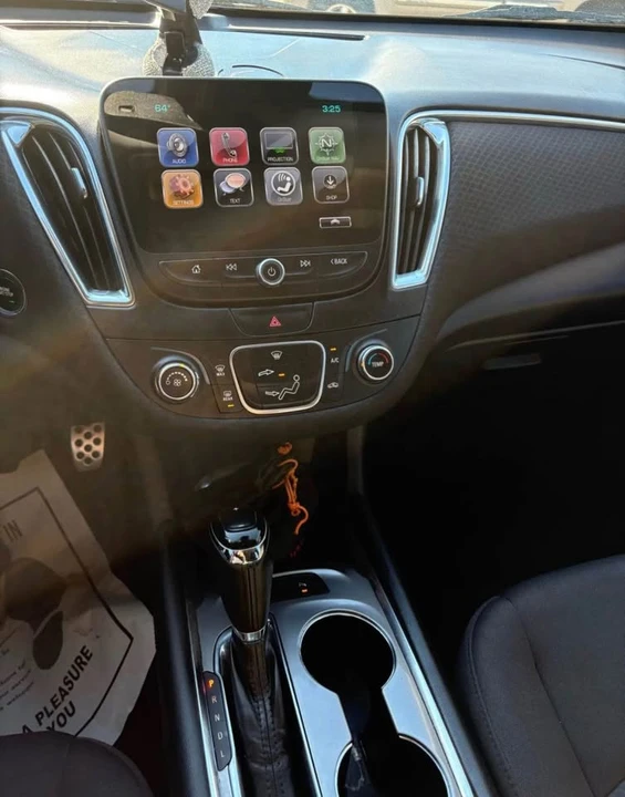 2017 Chevrolet Malibu - Image 10 of 10