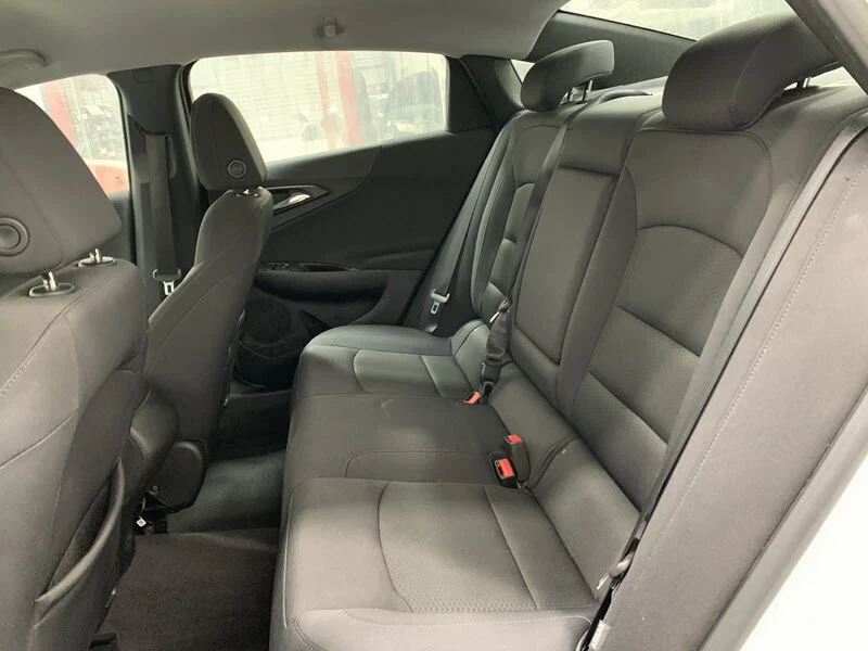 2017 Chevrolet Malibu - Image 12 of 21