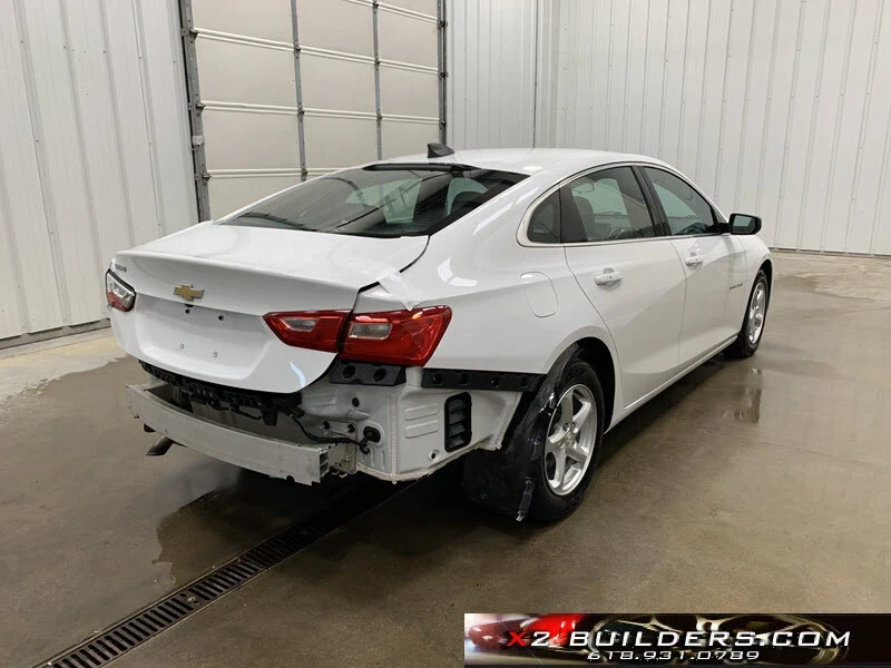 2017 Chevrolet Malibu - Image 4 of 21