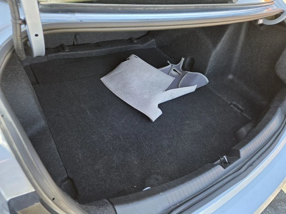 2017 Chevrolet Malibu - Image 11 of 12