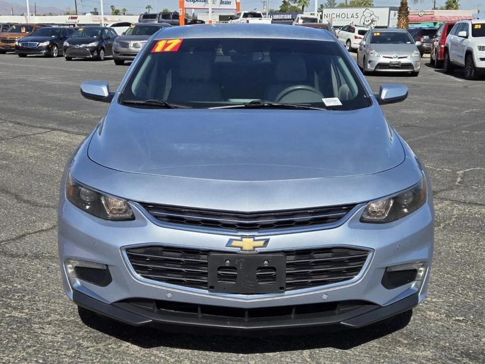 2017 Chevrolet Malibu - Image 4 of 12